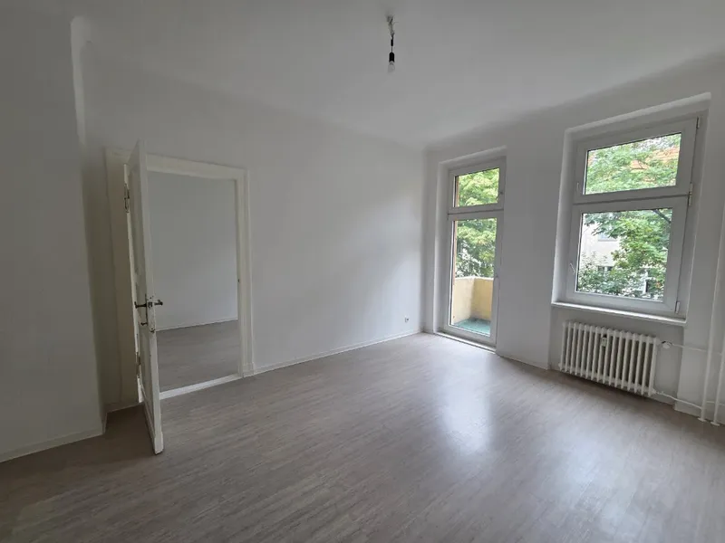 Fittness statt Fahrstuhl - 2-Zimmer-Wohnung mit Balkon verfügbar! — photo 1